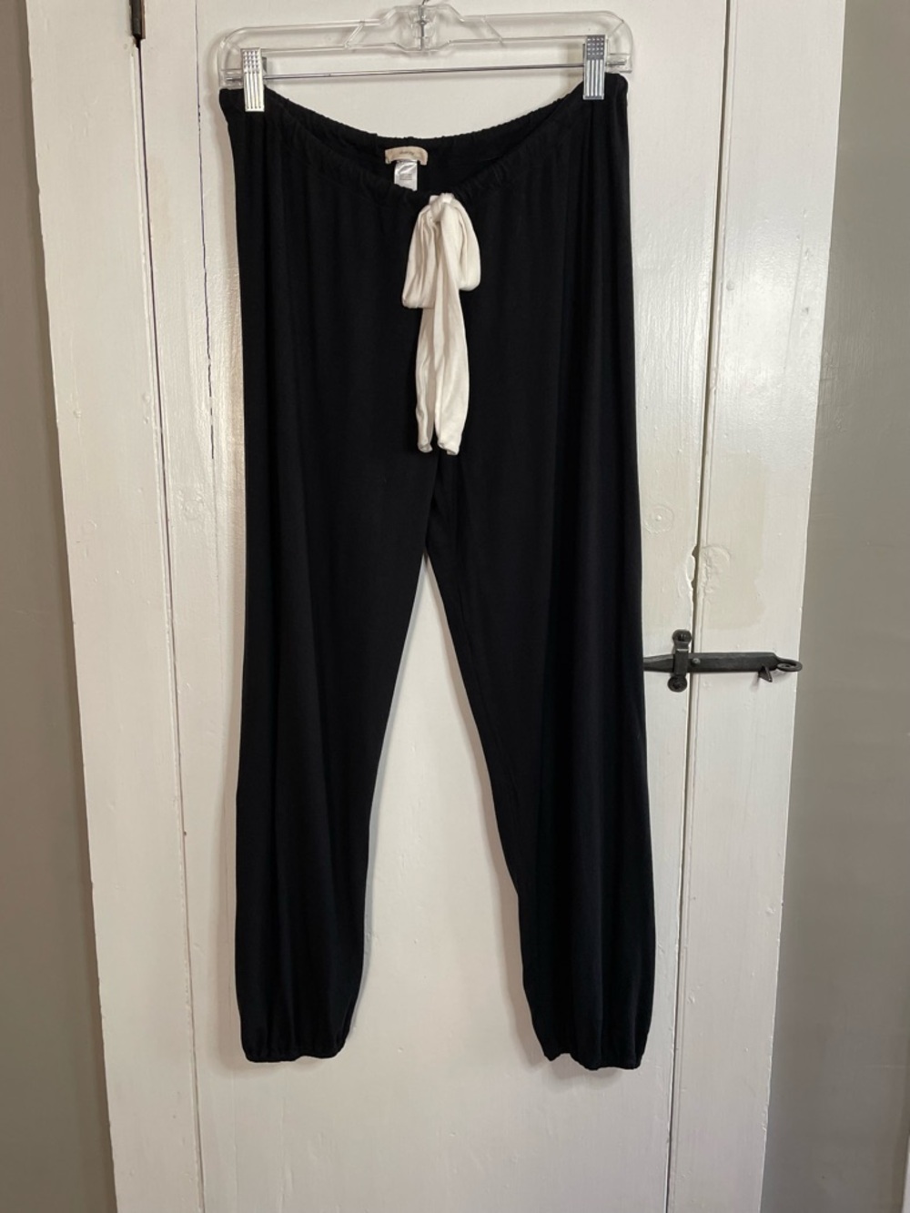 eberjey Gisele Tencel Modal Slouchy PJ Bottoms Black w/ Cream Tie Size M